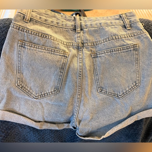 Fringe Rhinestone Shorts - Picture 3 of 3